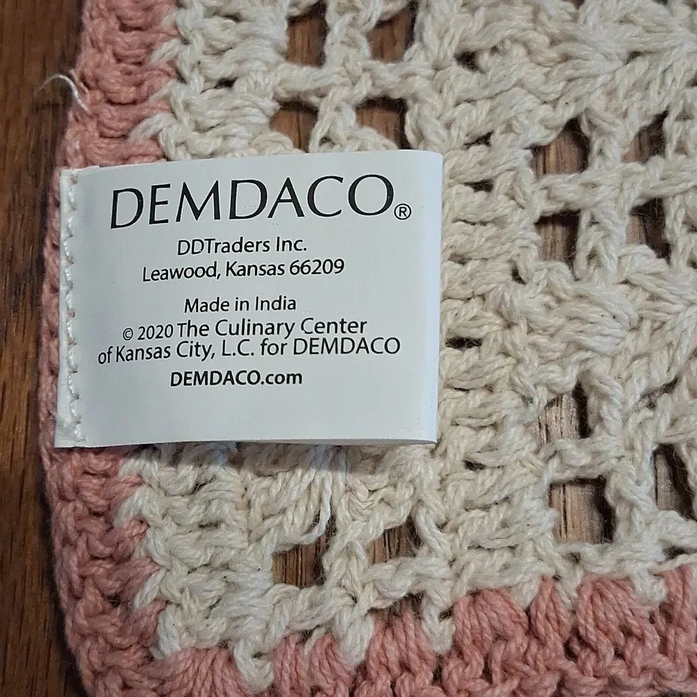 Vintage Embroidered Tea Towel & Crocheted Wash Cloth.‎
